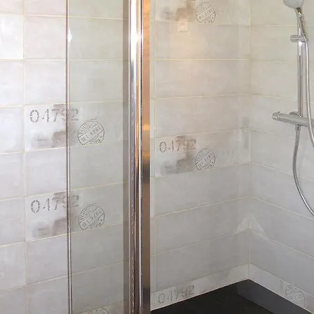 Espero-pax Sleeps 8 Pool Wifi *