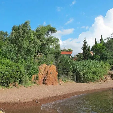 Espero-pax Sleeps 8 Pool Wifi