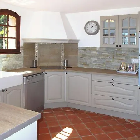 Hébergement de vacances Espero-pax Sleeps 8 Pool Wifi Théoule-sur-Mer