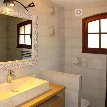 Espero-pax Sleeps 8 Pool Wifi *